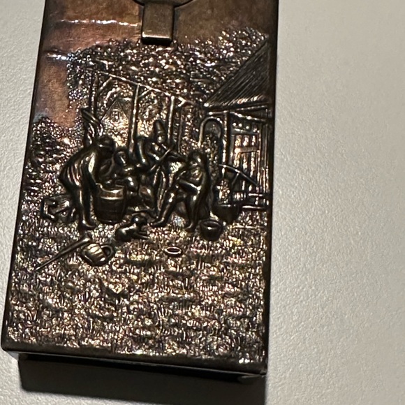 Vintage metal cigarette case - Picture 1 of 11